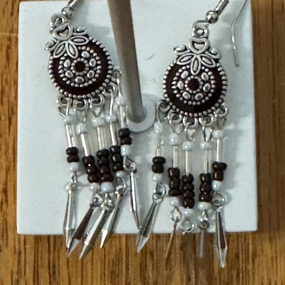 Silver-Tone with Dark Red Beads and Metal Tassel Earrings BRAND NEW - Picture 3 of 4